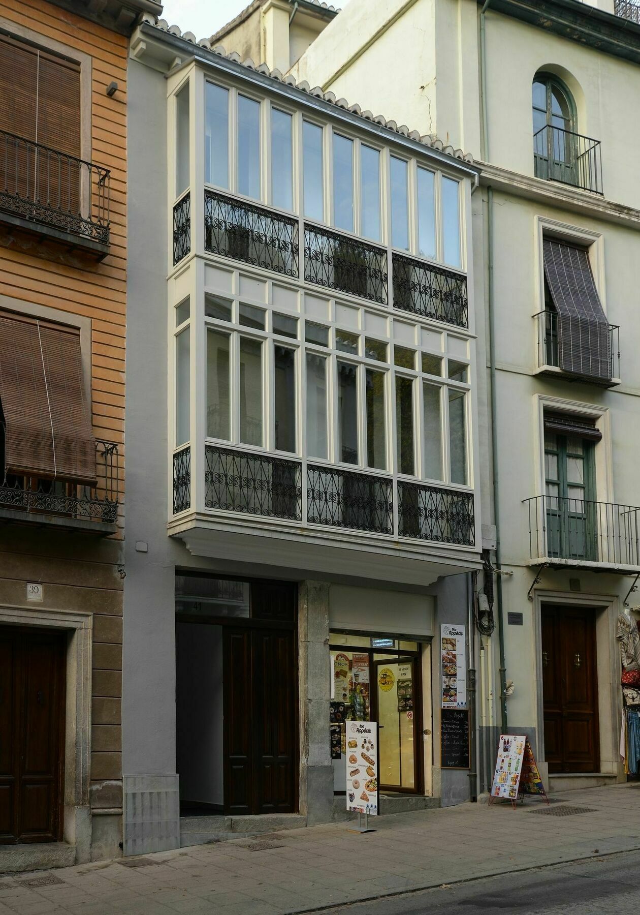 Alhambra Slowhomes