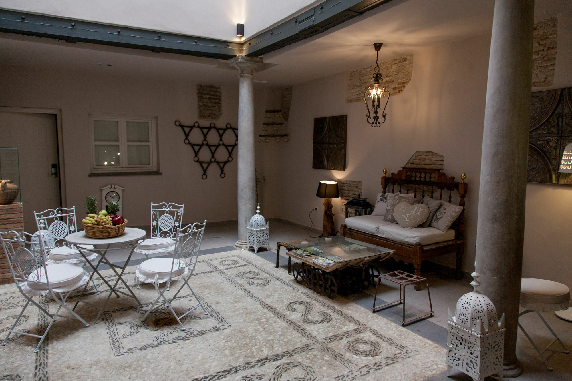 Palacio Almagra Apartment Granada