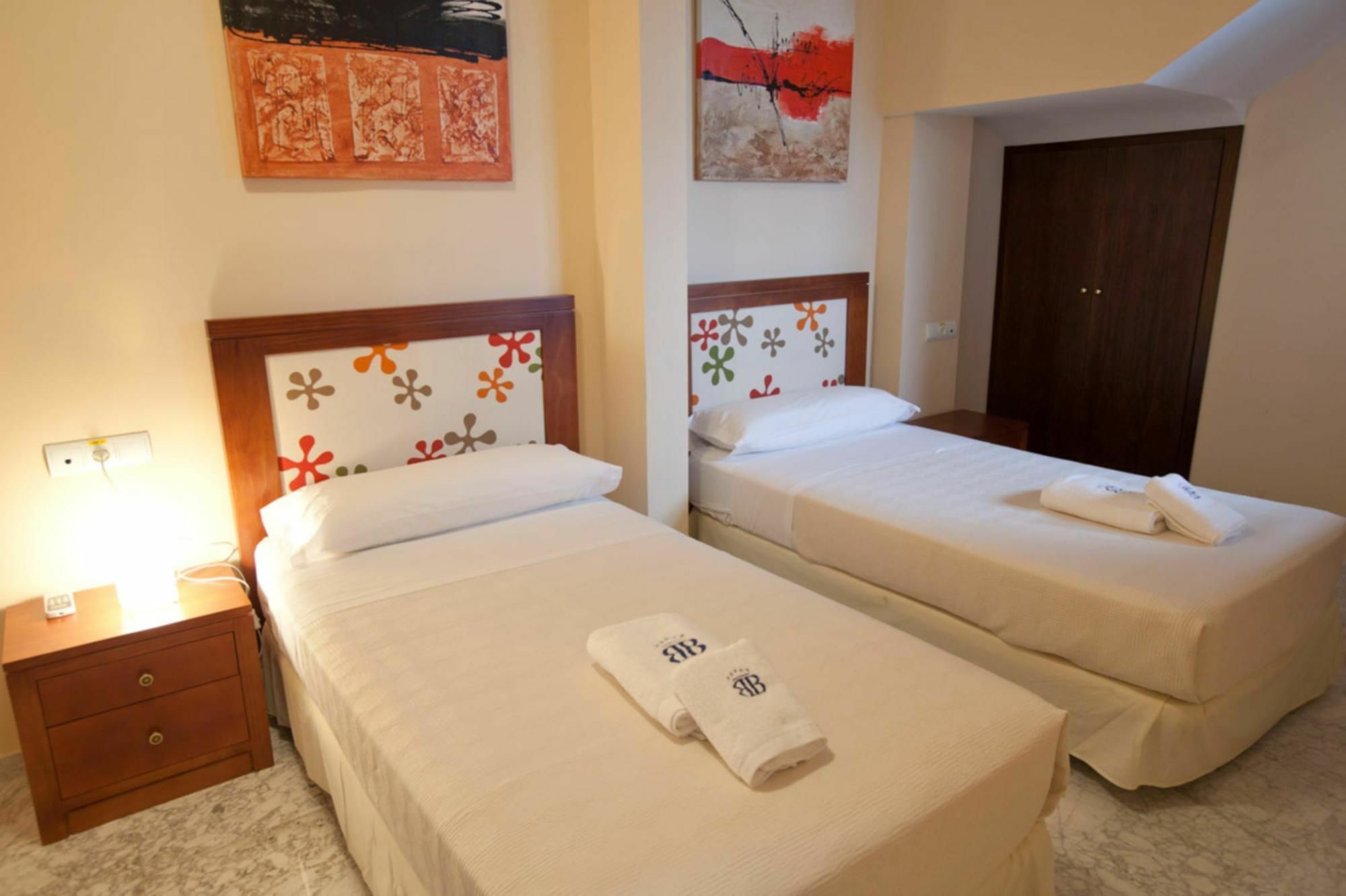 Mercader De Sedas Apartamento