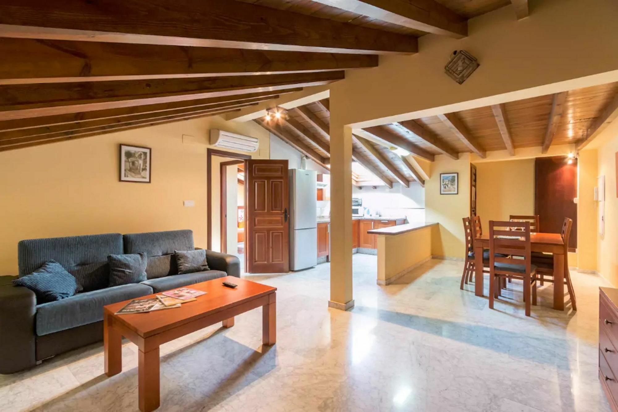 Apartamento Mercader De Sedas Granada