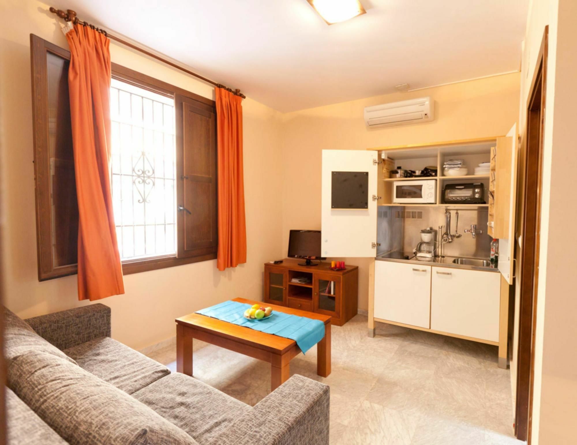 Mercader De Sedas Apartamento *