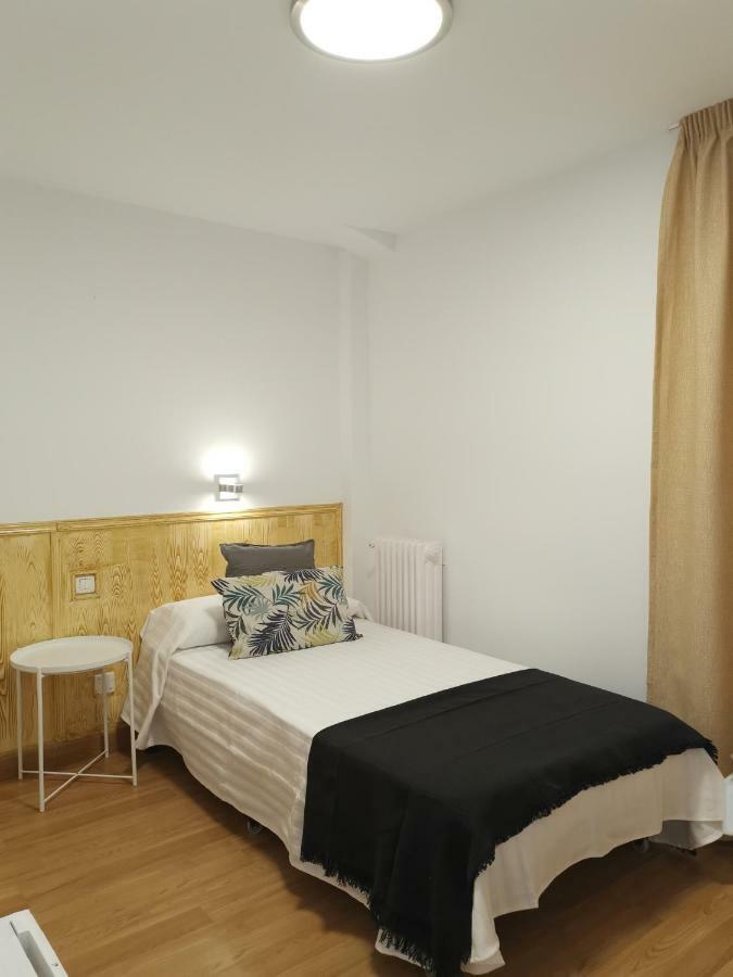 Suizo 2* Granada