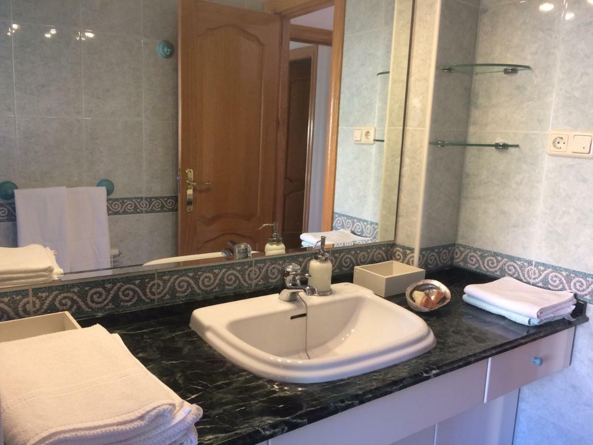 Bonita Casa En Barrio De Monachil Apartamento