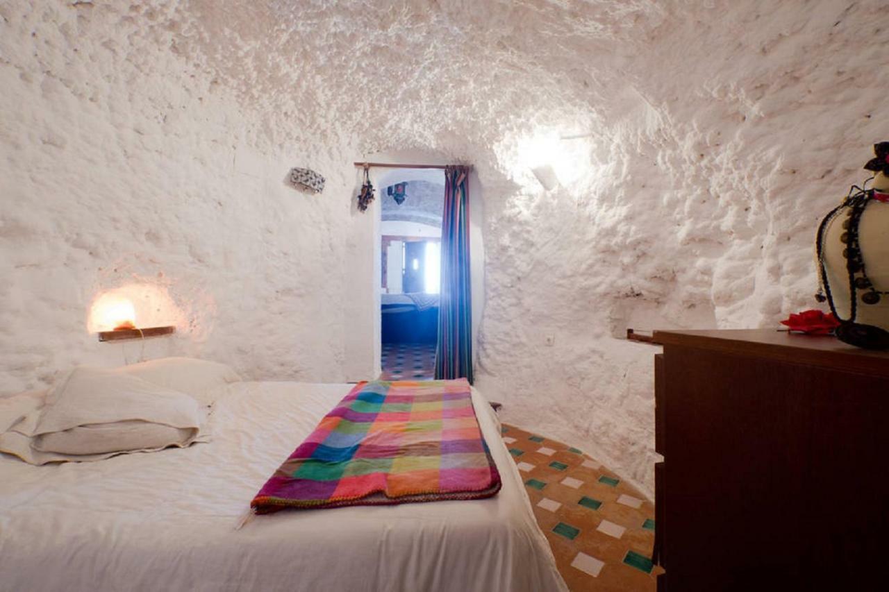 La Constanza Casa Cueva * Granada