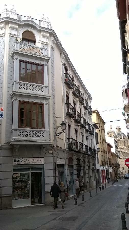 La Casa Junto A La Catedral