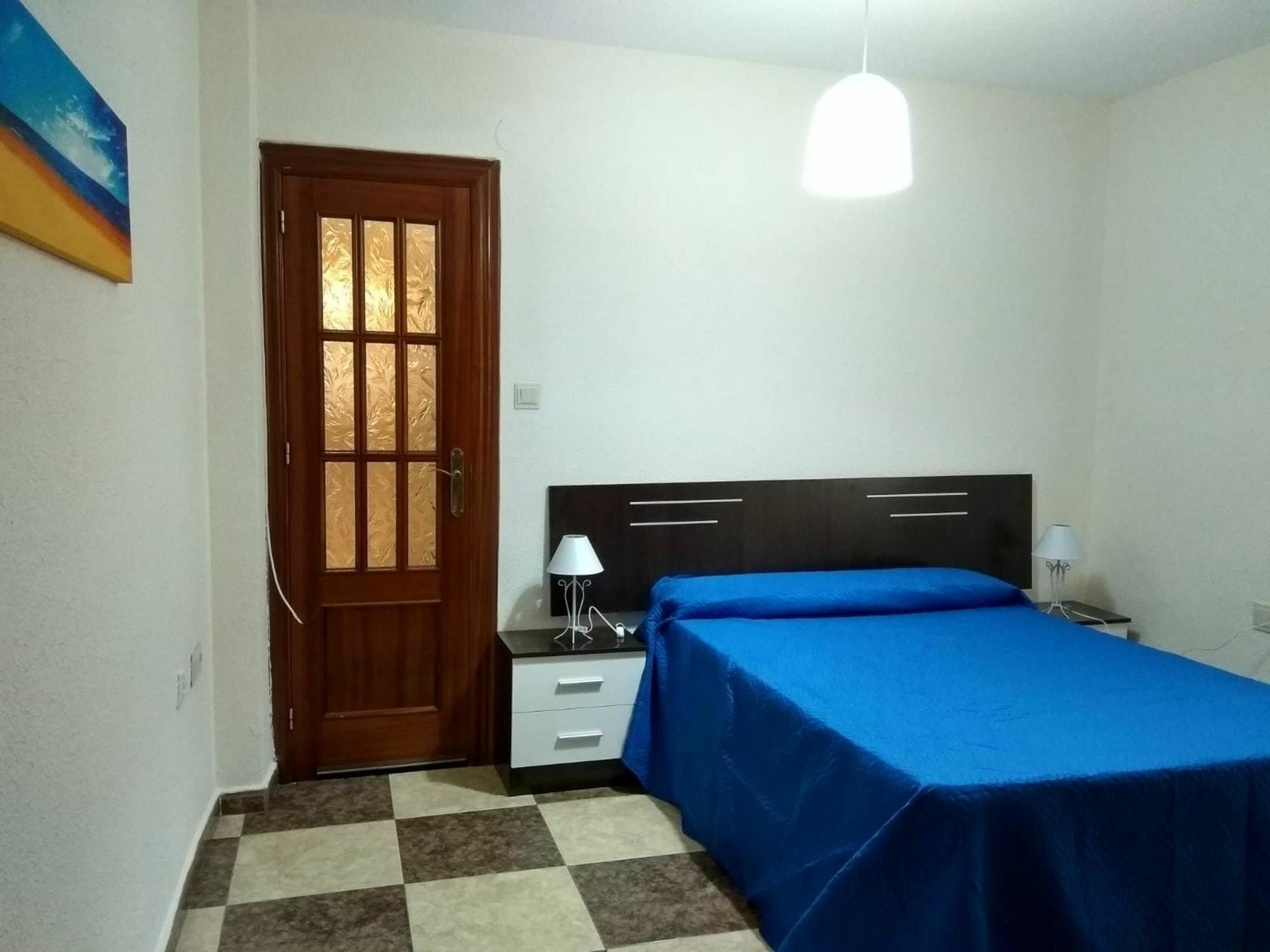 With 4 Bedrooms In Granada, With Wonderful View, Furnis * Granada