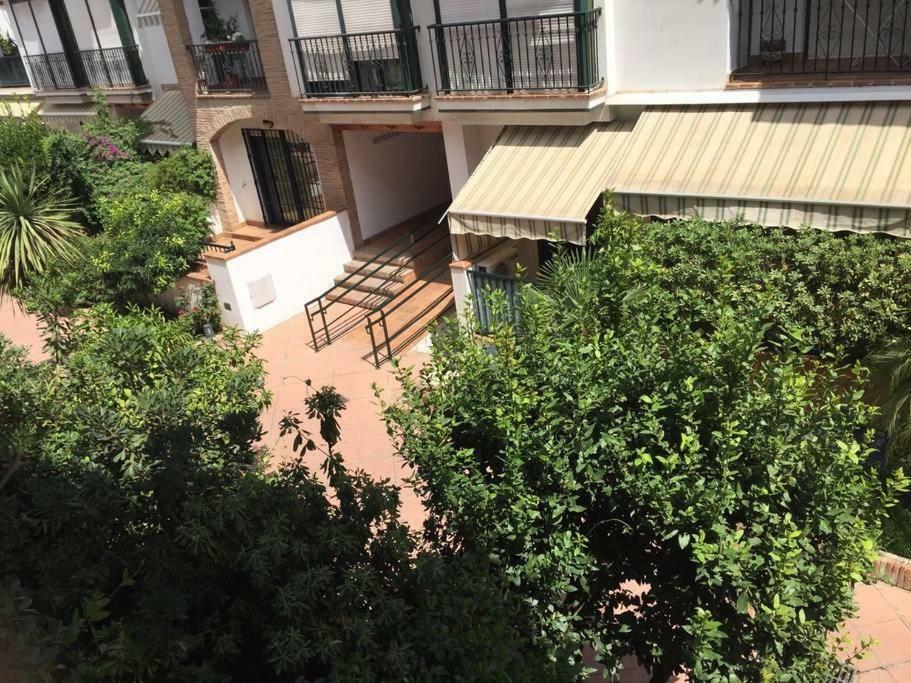 Apartamento Conjunto Altos De Vista Nevada,nº11,portal 7,1ºa. Granada