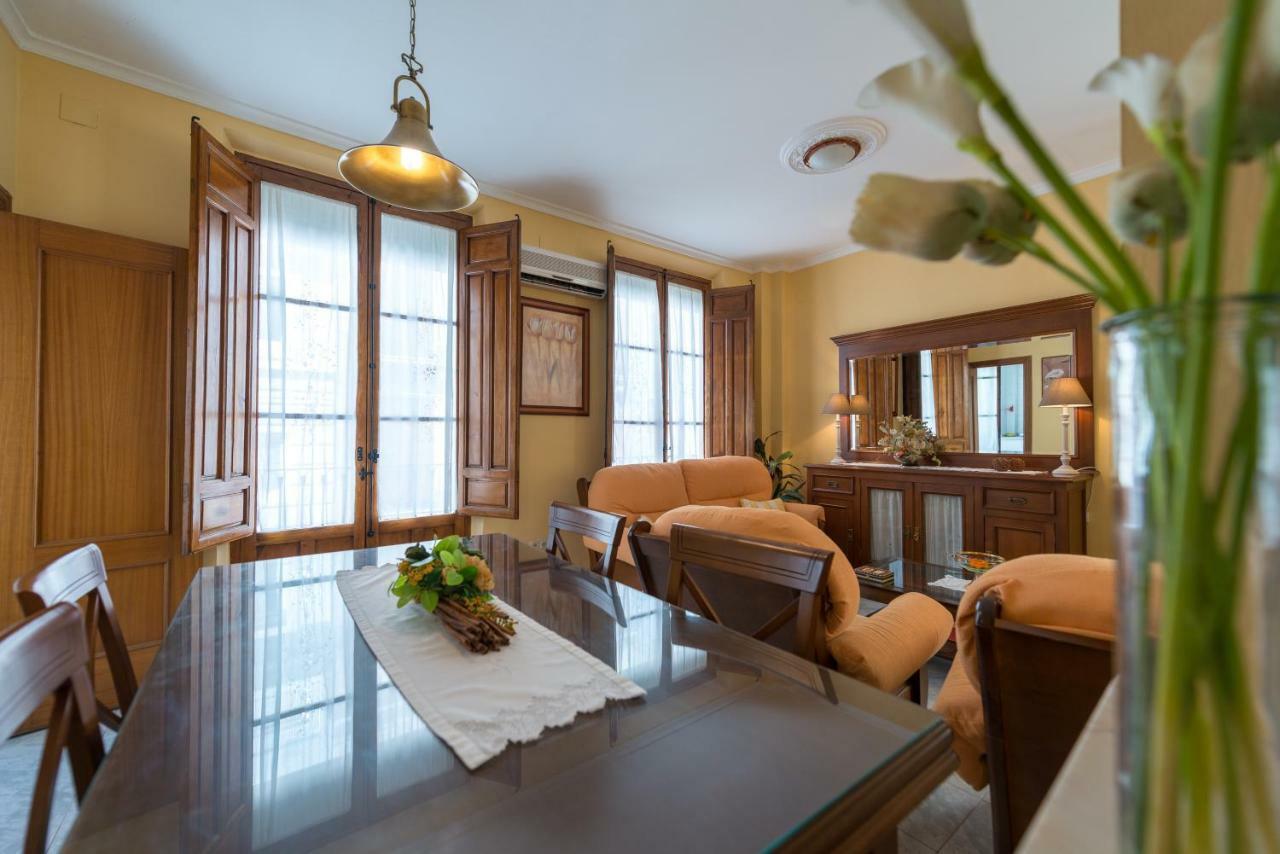 Flor De Lis Apartment *