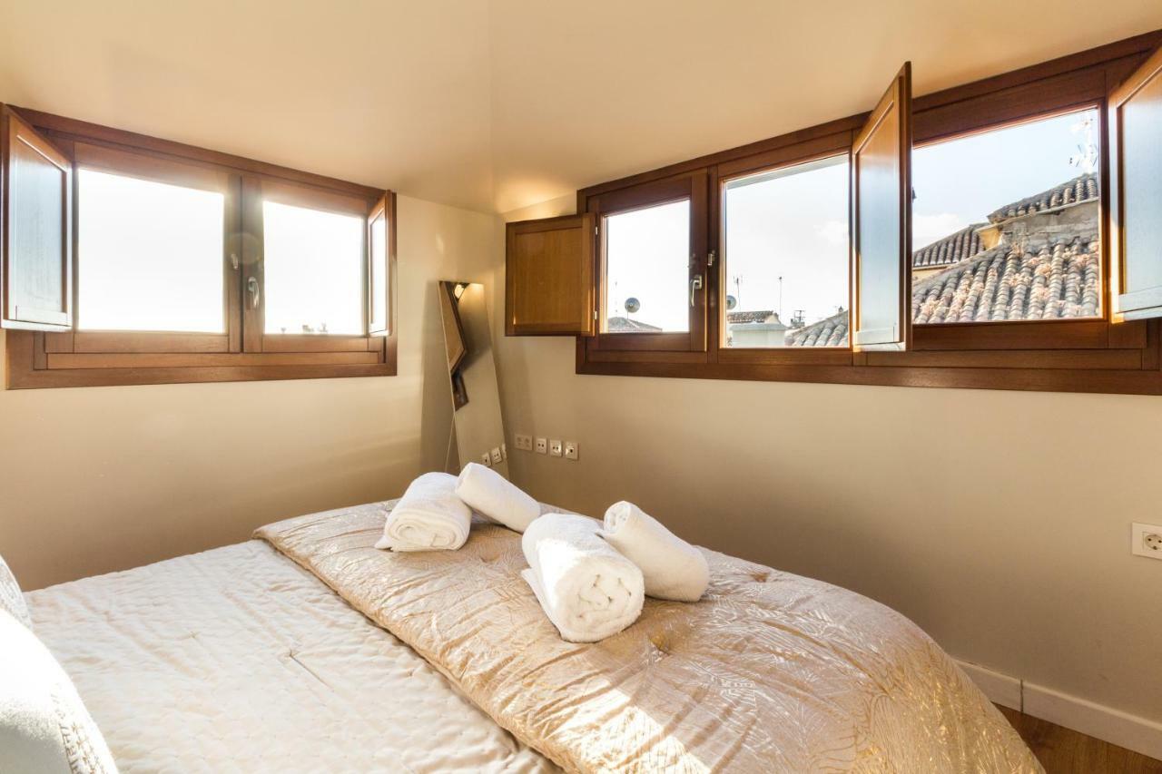 Fantástico ático Con Terraza Y Vistas En El Centro Granada