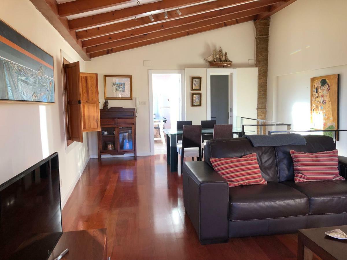 Apartamento Atico Duplex Plaza De La Trinidad Granada