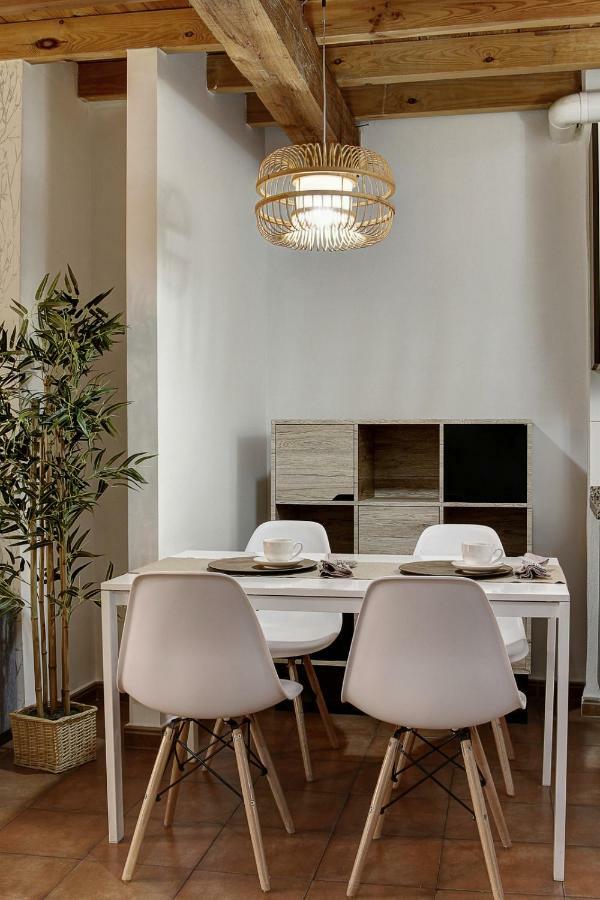 Home4u, Elvira 16, 2a Apartamento *