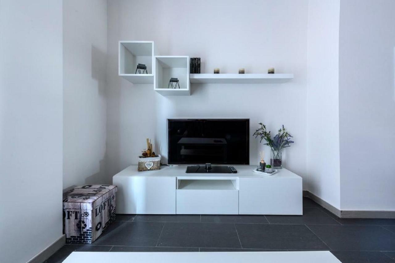 Tuguest Violeta's - Free Parking Apartment Granada