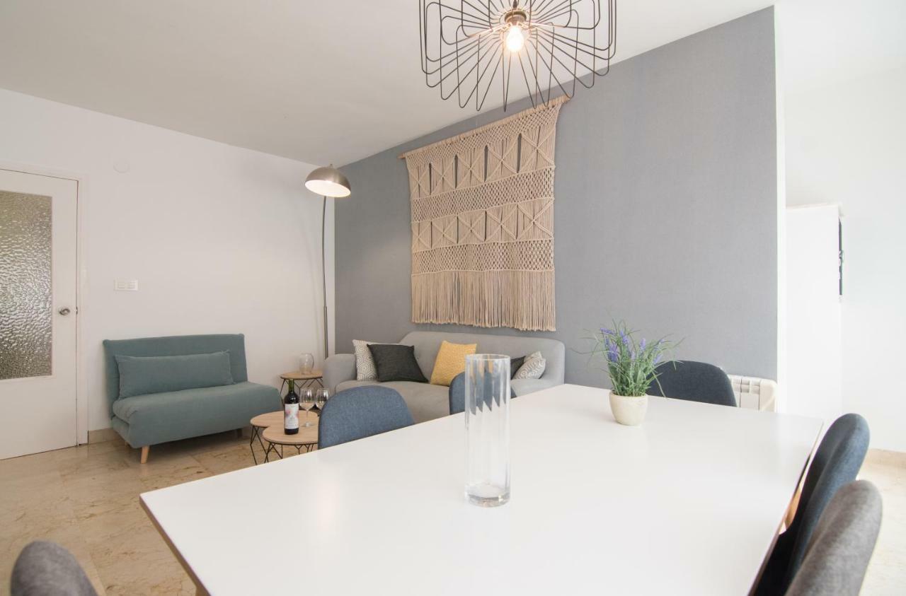 Apartment Lobos *