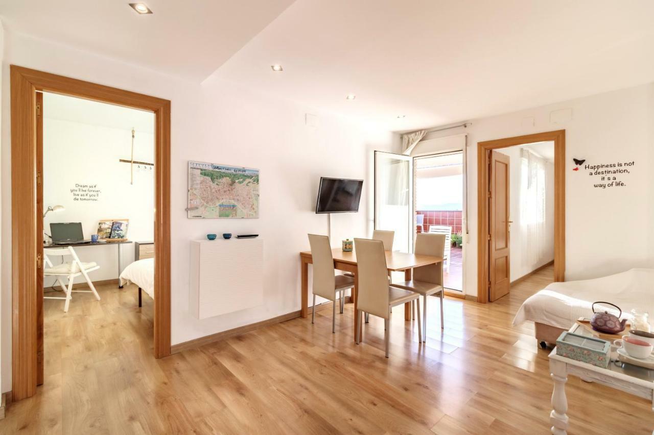 Atico Escapada A Granada Apartment