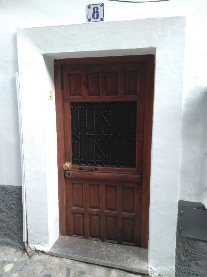Casa-mirador La Alhacena