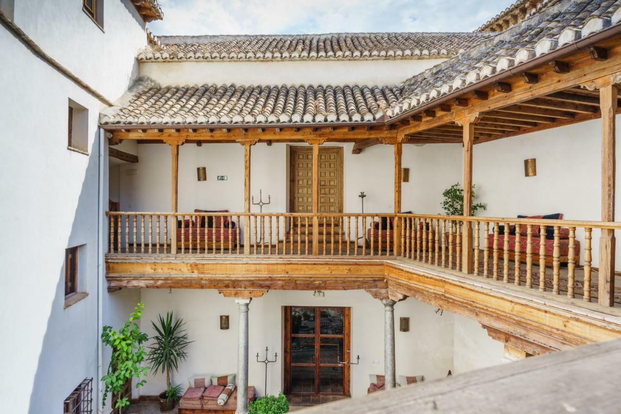 Palacio Conde De Cabra *