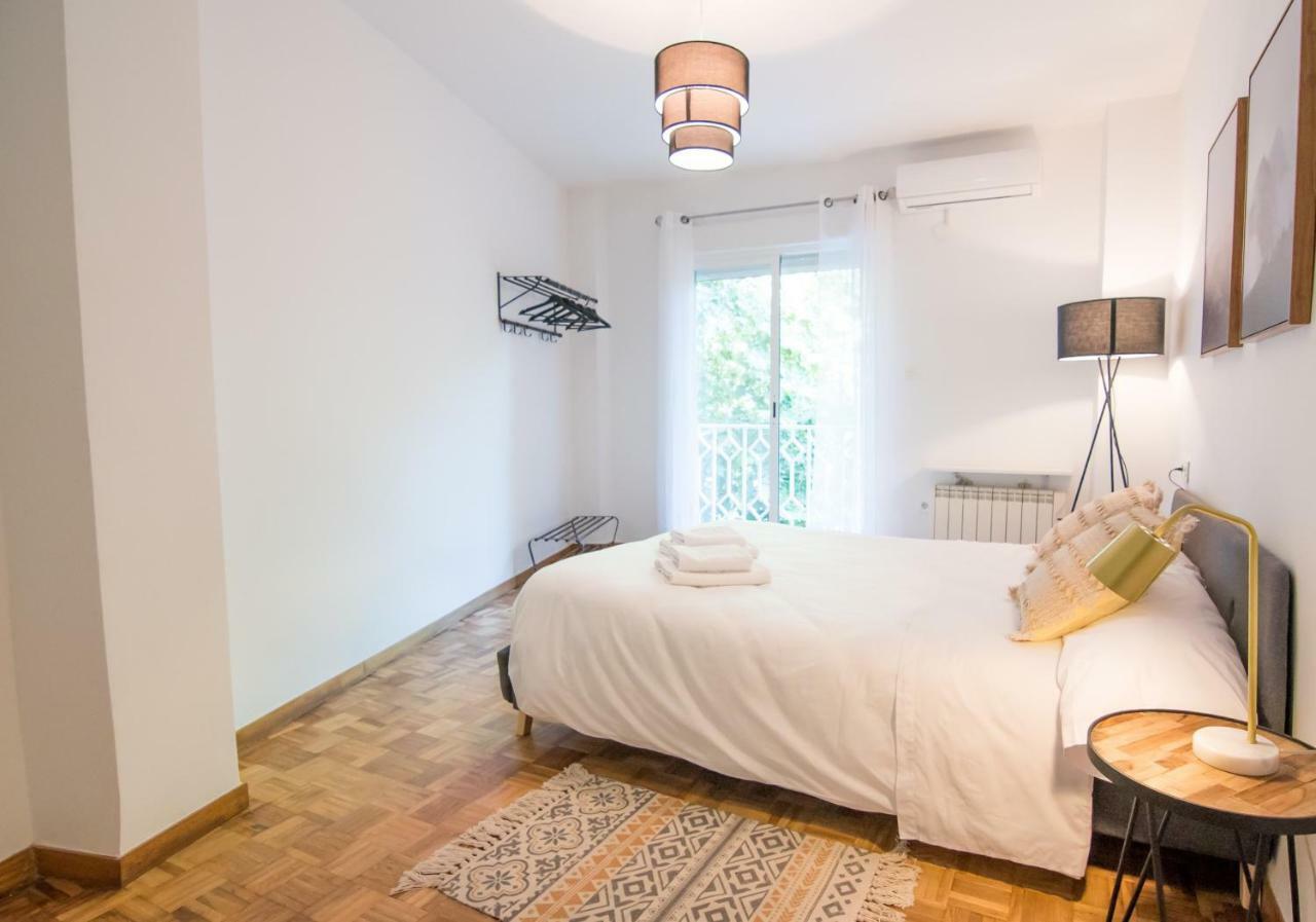 Lobos Apartment Granada