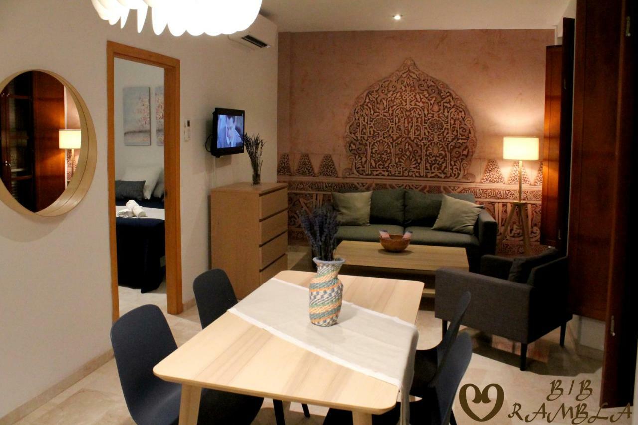 Corazon Bib Rambla Apartment