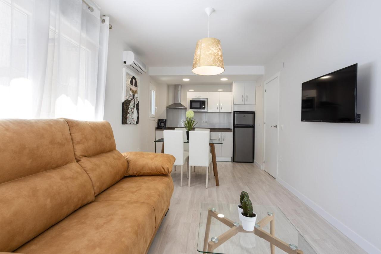 Apartment Arabial Deluxe Ii *