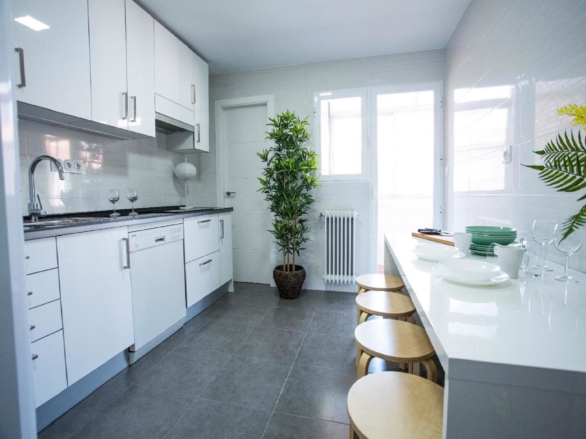 With 4 Bedrooms In Granada, With Wonderful View, Furnis Granada