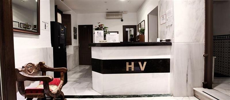 Veronica Hotel