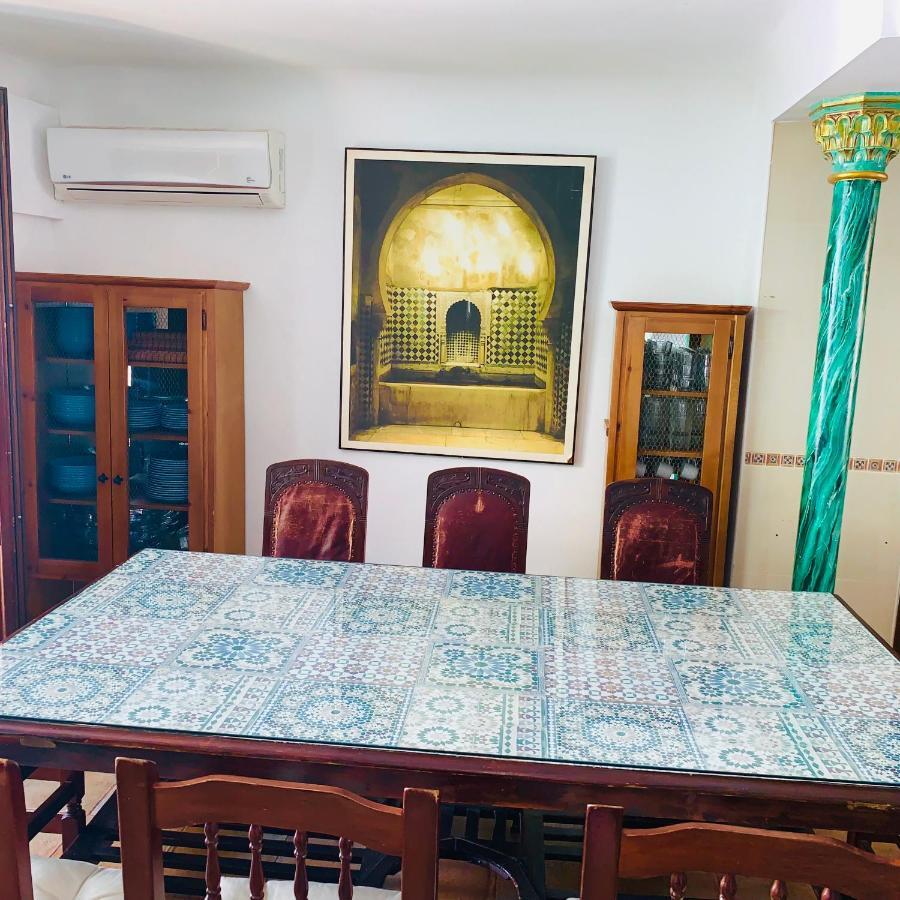 Arab House D' Oro Alhambra Center *