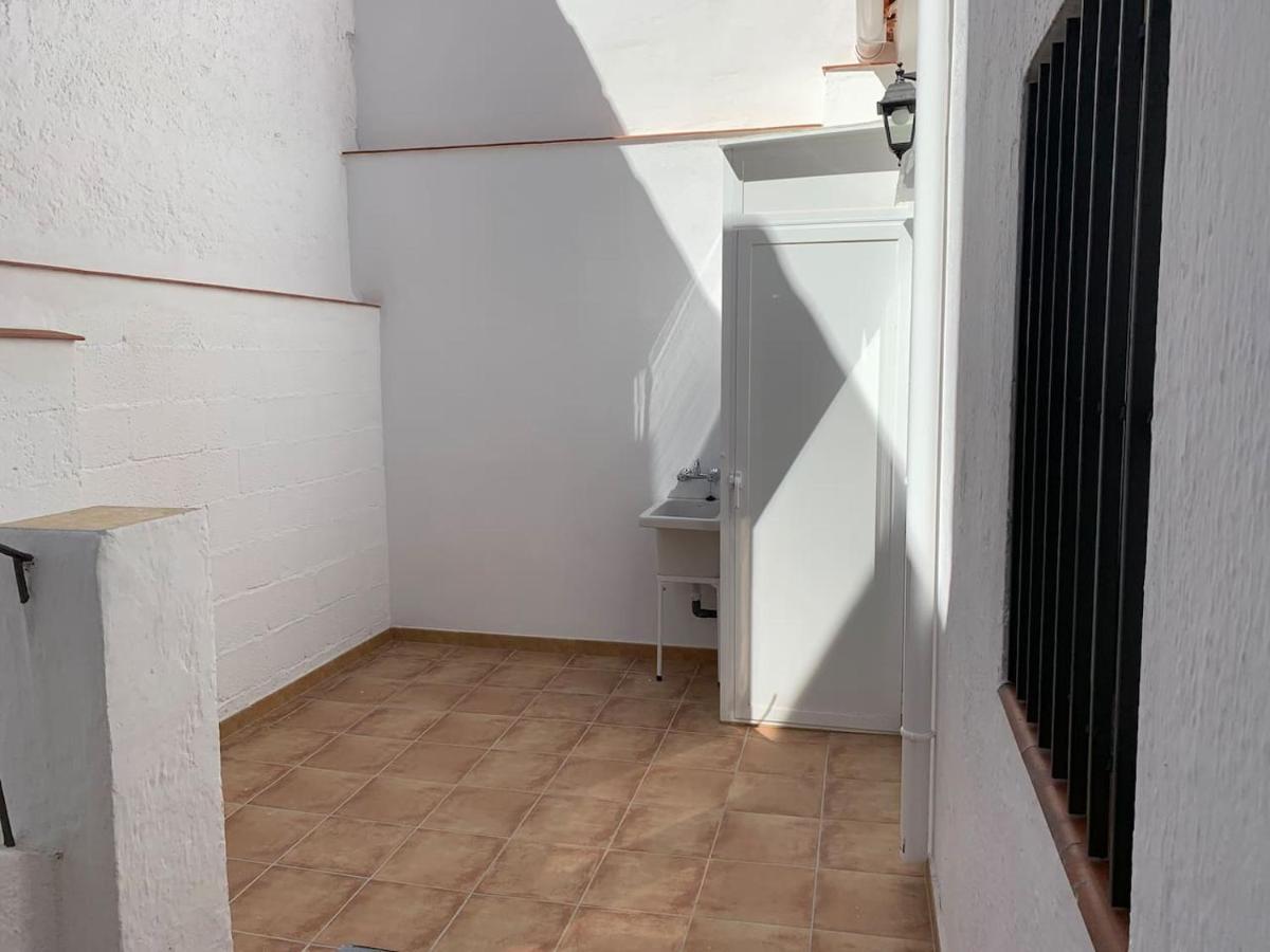En Con Facil Aparcamiento En La Zona Granada