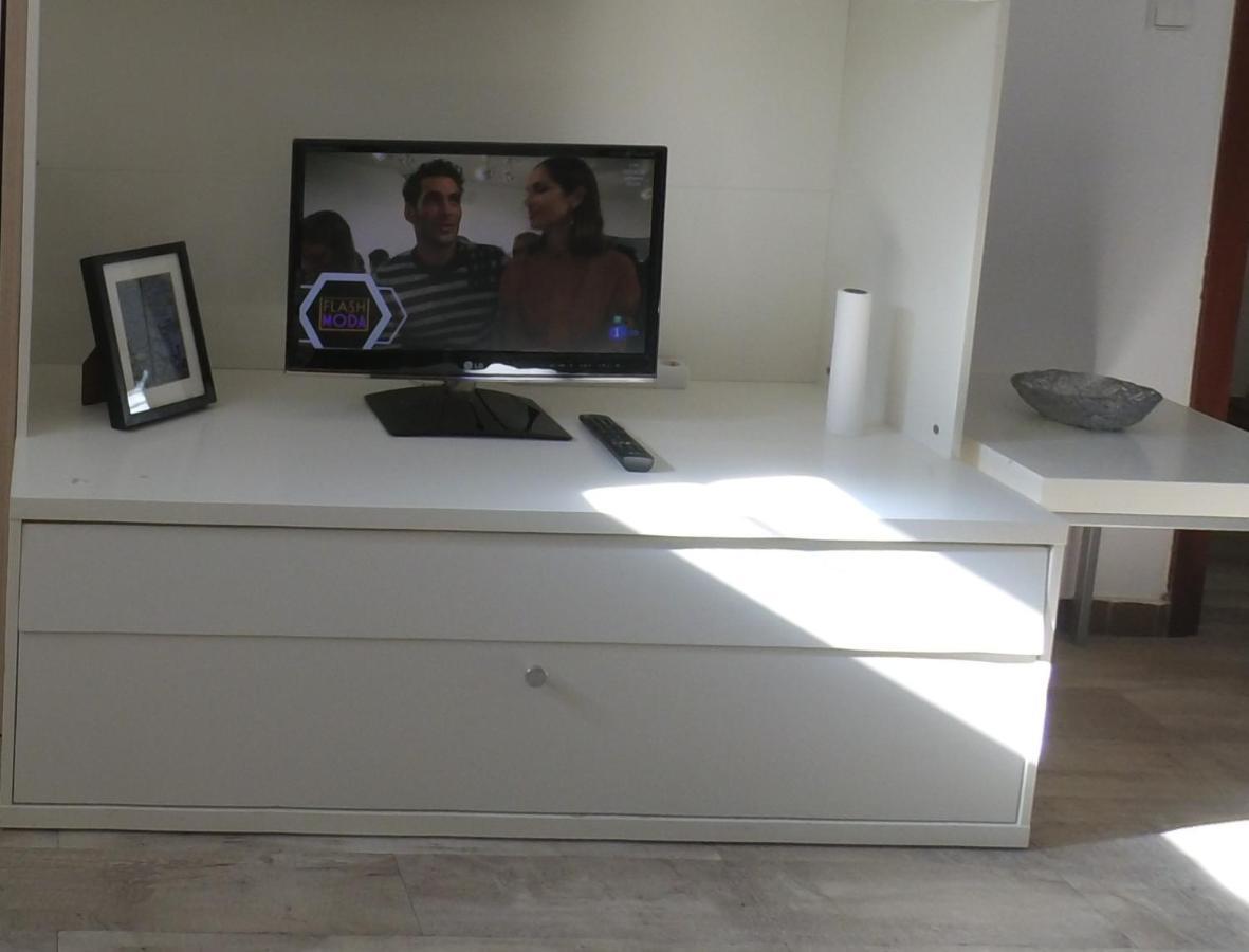 Apartamento Blanco Esquí Y Alhambra. Garaje Privado *