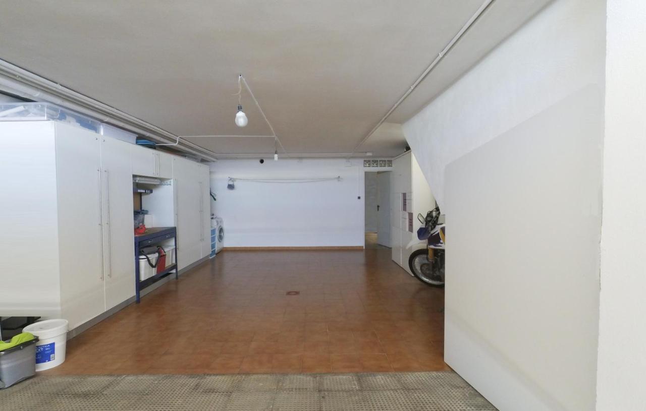 Apartamento Blanco Esquí Y Alhambra. Garaje Privado *