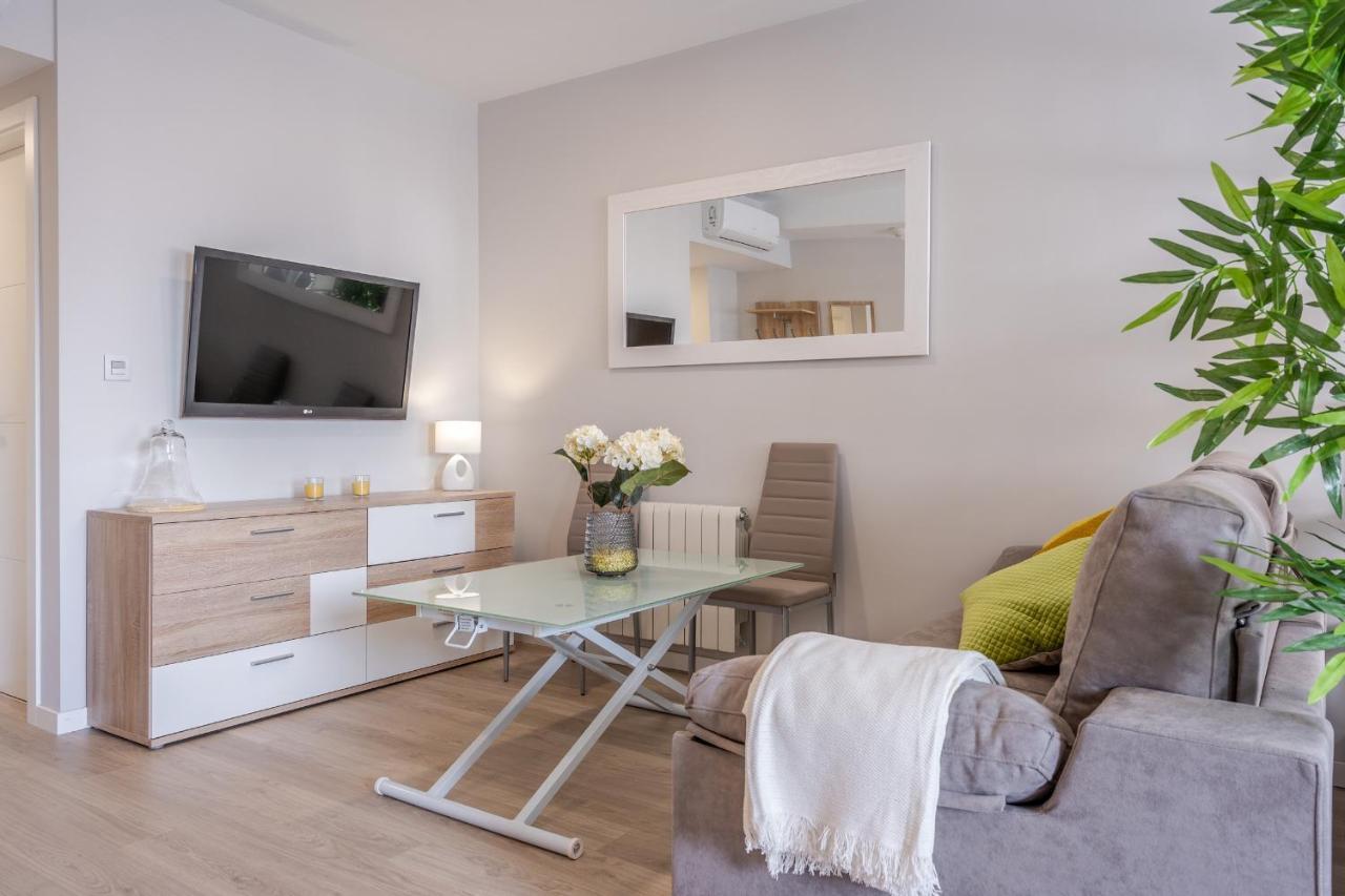 Big Apple By A3rentals *