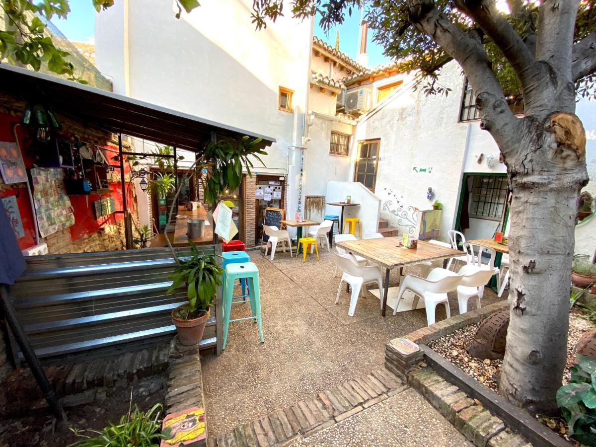 Makuto Coliving House Hostal