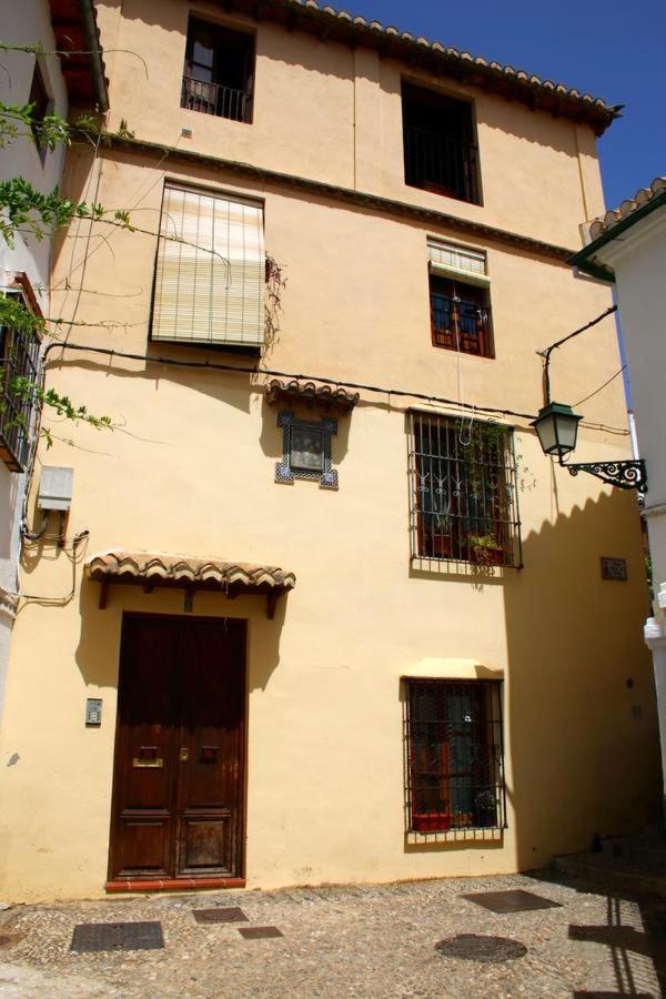 Callejón Del Aljibe De Trillo