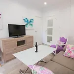 Tuguest Station 2 Apartment