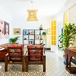 Genteel Home Romanilla