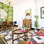 Genteel Home Romanilla