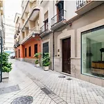 Apartamento Con Balcon En El Centro Historico Qh Reyes Catolicos