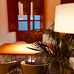 Fantastica Vivienda En El Pleno Corazon De Granada