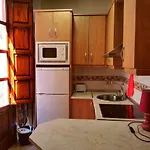 Bonito Estudio En El Centro De Granada