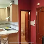 Bonito Estudio En El Centro De Granada