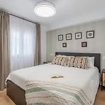 Casa Al Andalus - Chic, Serene, And Posh Center City Pad