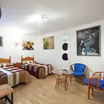 Pension Landazuri