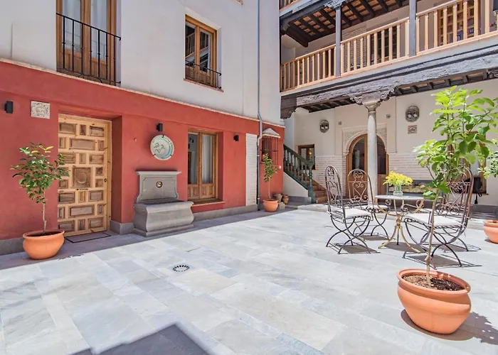 Casa De La Tina