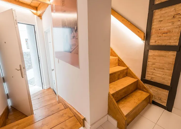 Qh Eme Suites Granada