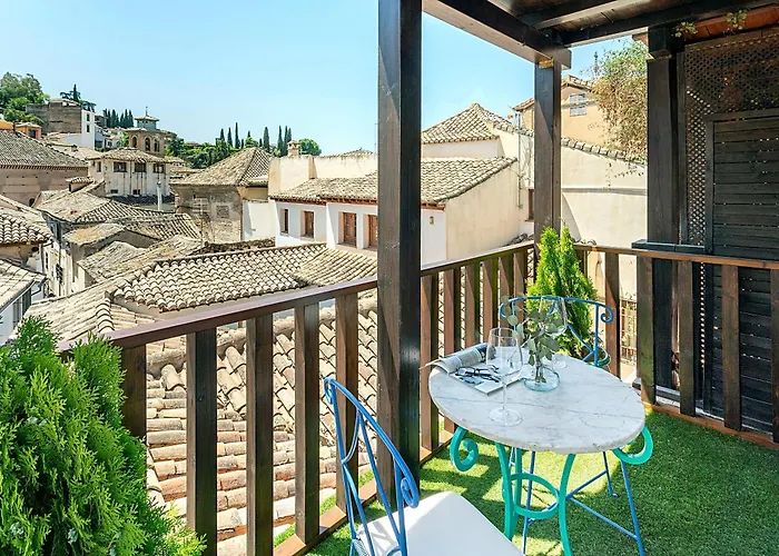Genteel Home Mirador De Los Reyes