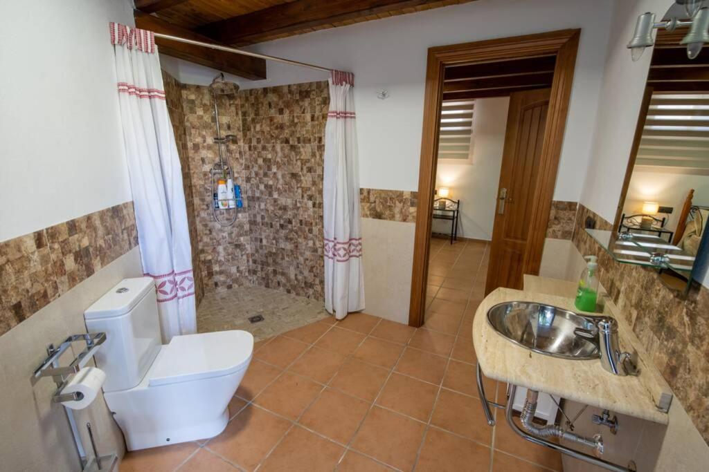 Сasa de vacaciones Casa Cuesta Del álamo. Vistas Frente Puente Lata Granada