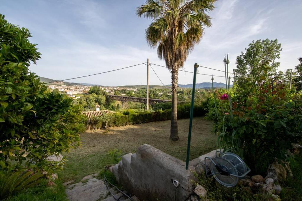 Casa Cuesta Del álamo. Vistas Frente Puente Lata * Granada