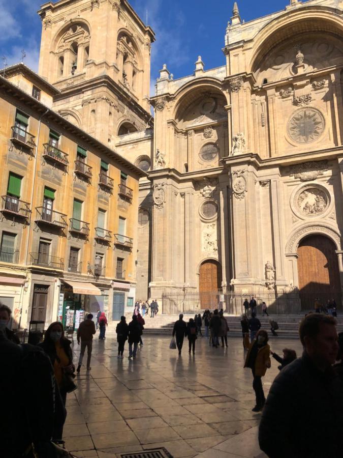 Romanillaloft Con Vistas A La Catedral Y Muy Acogedor Apartamento