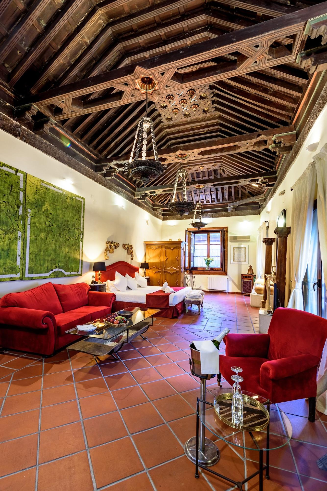 Palacio De Santa Inés 3*