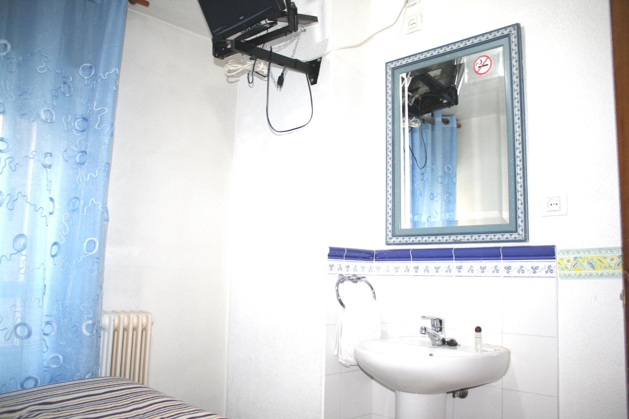 Guest house Ab *