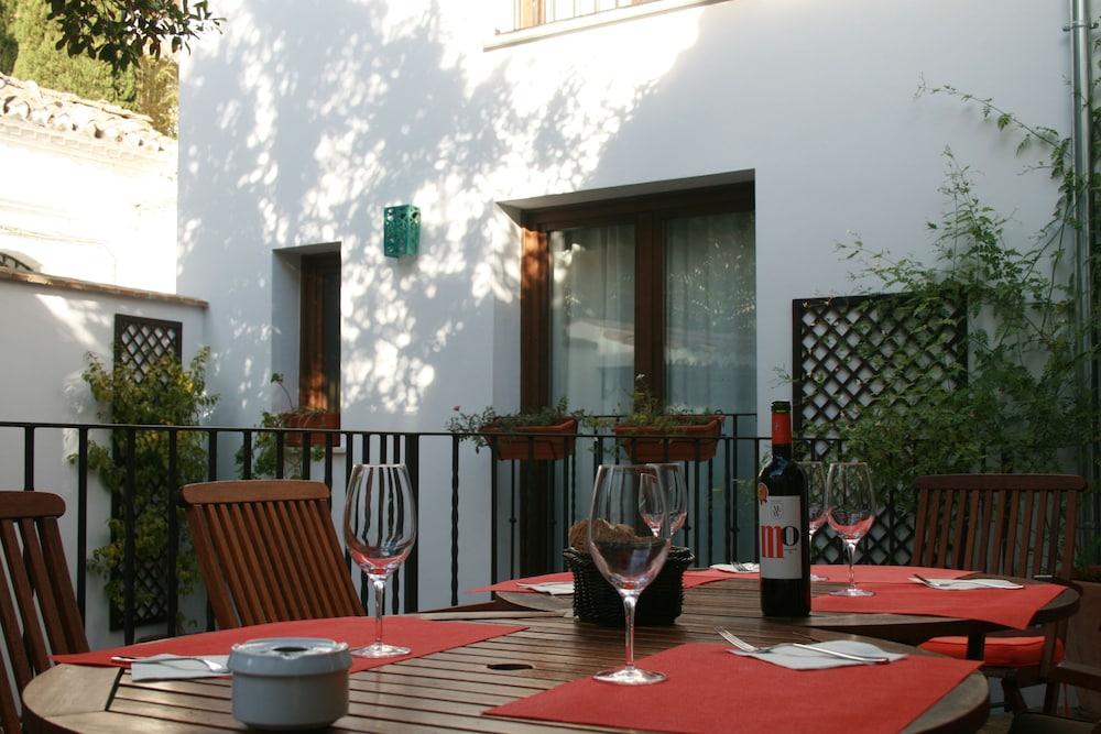 Hotel Posada De Quijada